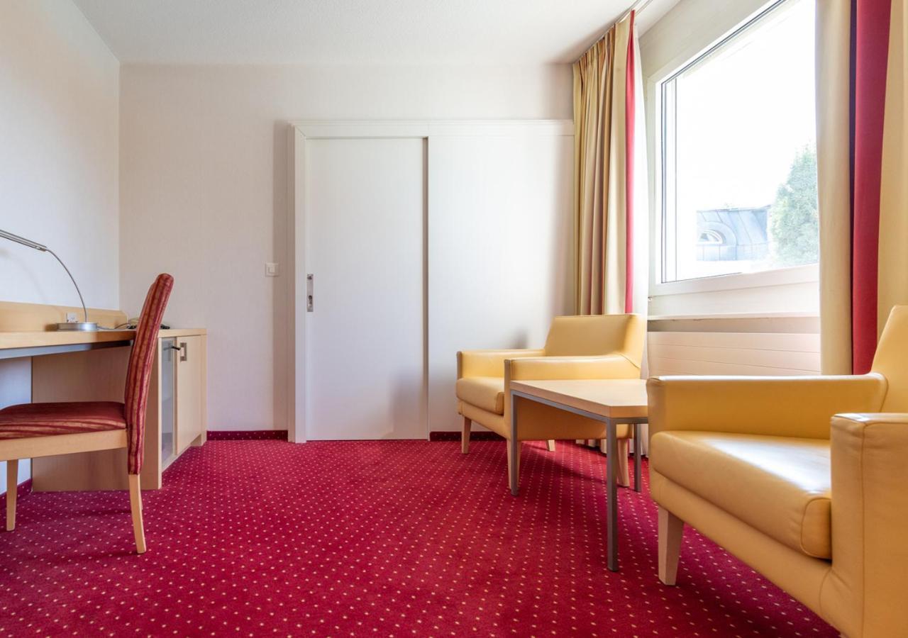 Hotel Grand Et Centre Thermal D'yverdon-les-bains 4*